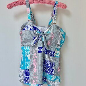 FlatteringTakini top - cute little front tie